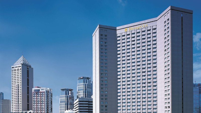 Makati Shangri-La Manila