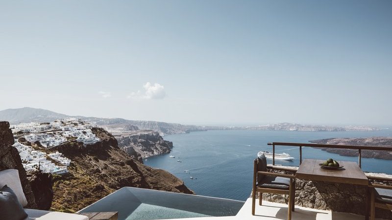 Vora Santorini
