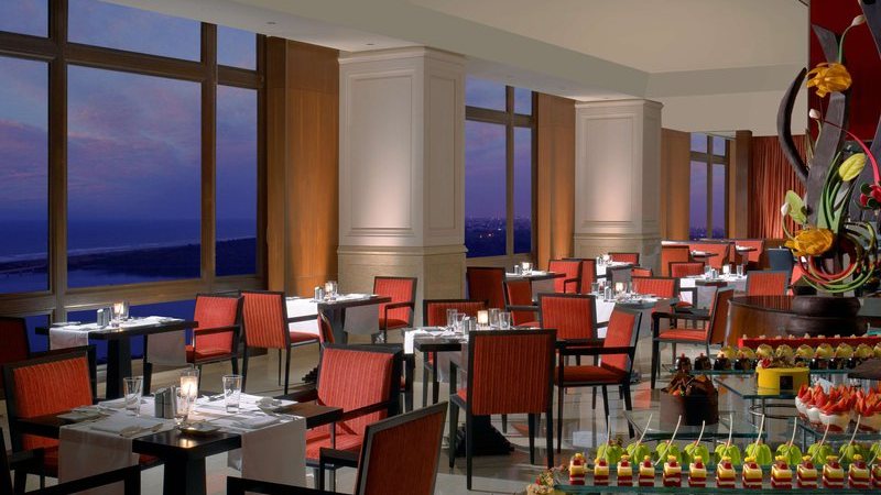 Dining – The Leela Palace Chennai