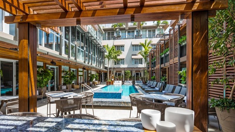 The Lennox Miami Beach