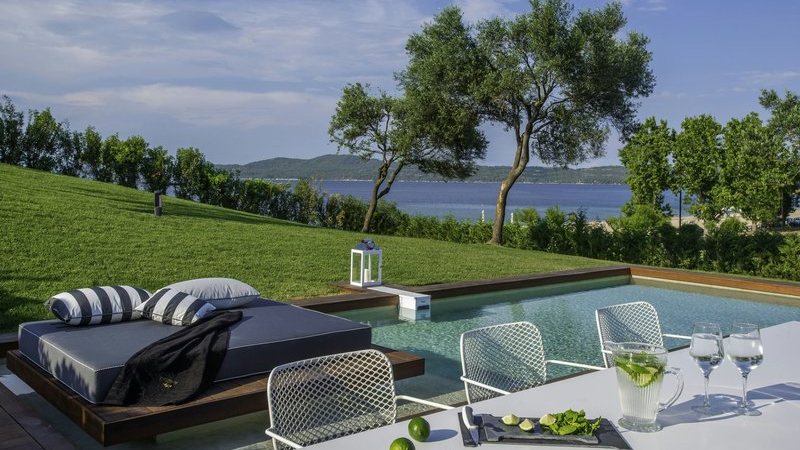 Avaton Luxury Hotel & Villas
