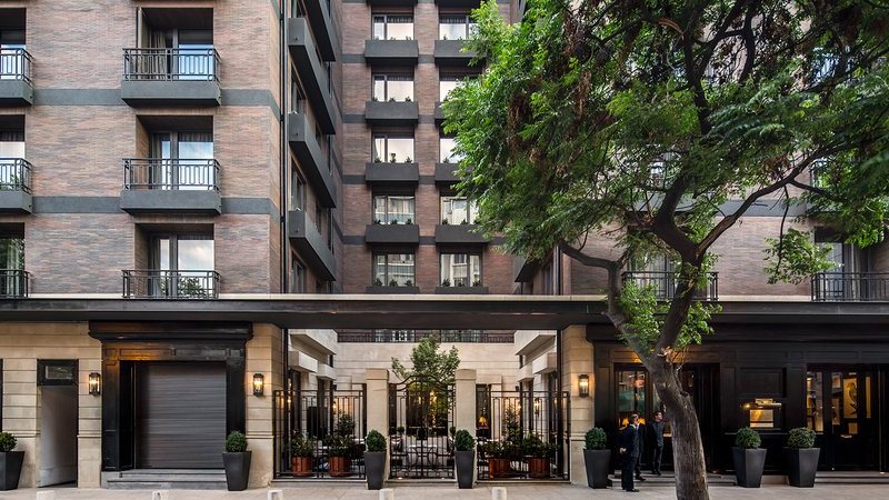 The Singular Santiago Lastarria Hotel