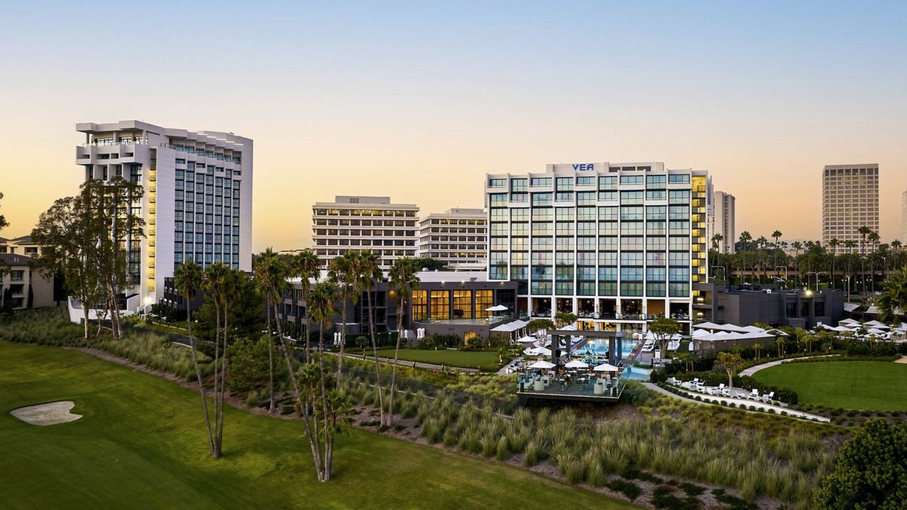 VEA Newport Beach