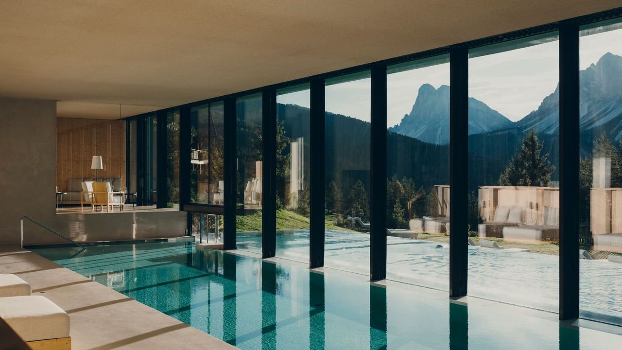 Pool – Forestis