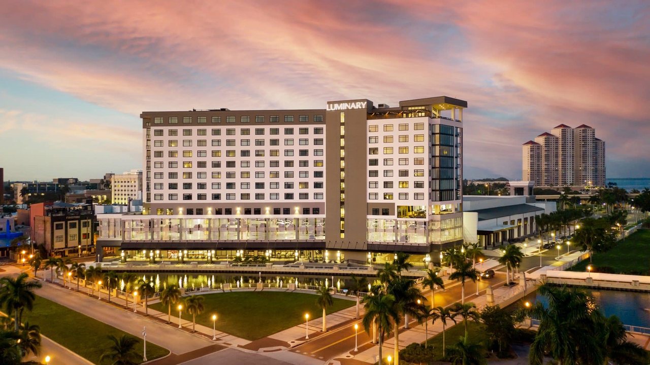Luminary Hotel & Co. Fort Myers