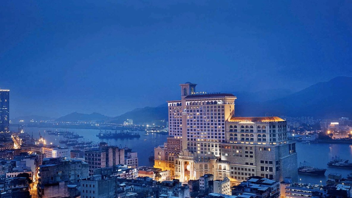 Sofitel Macau at Ponte 16