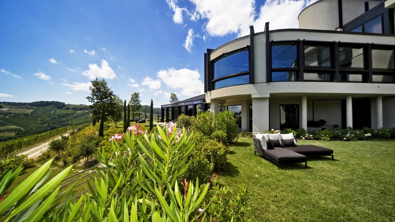 Il Boscareto Resort Serralunga d'Alba