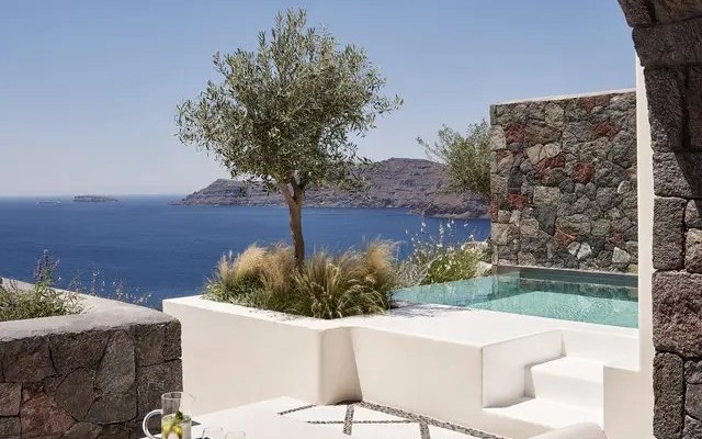 Canaves Oia Suites Santorini