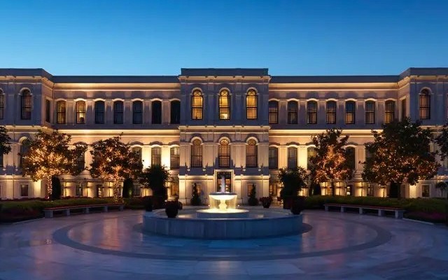 Four Seasons Istanbul at the Bosphorus