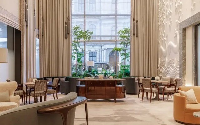Four Seasons Hotel London at Park Lane