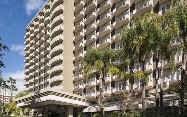 Four Seasons Los Angeles at Beverly Hills