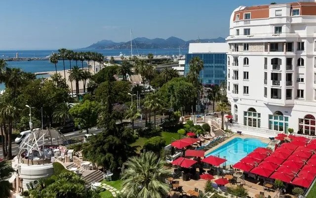 Hôtel Barrière Le Majestic Cannes