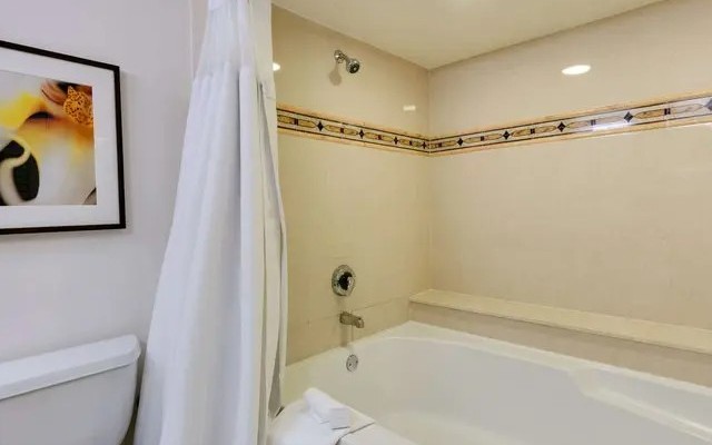 Naples Grande Beach Resort