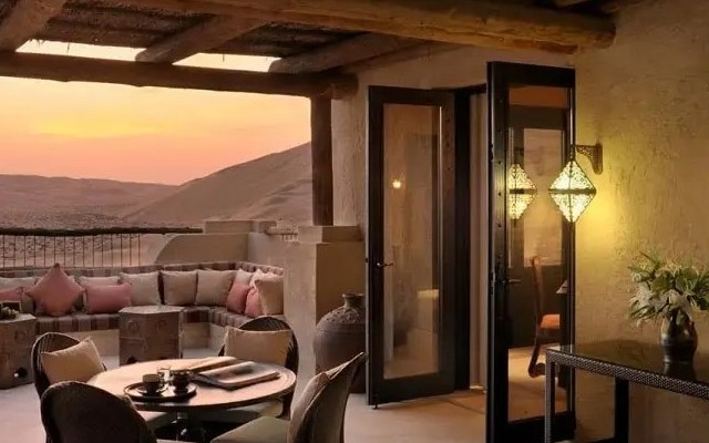 Qasr Al Sarab Desert Resort by Anantara