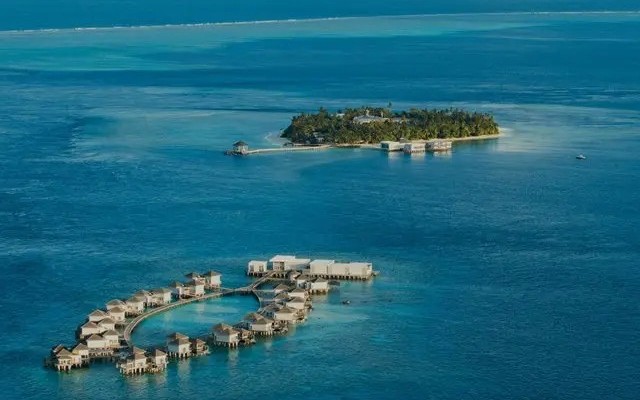 Raffles Maldives Meradhoo Resort