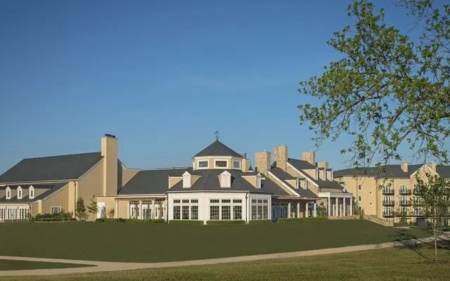 Salamander Middleburg