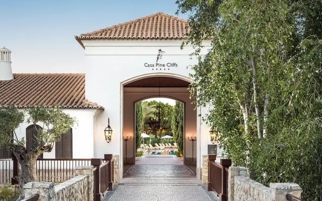 Pine Cliffs Residence Algarve