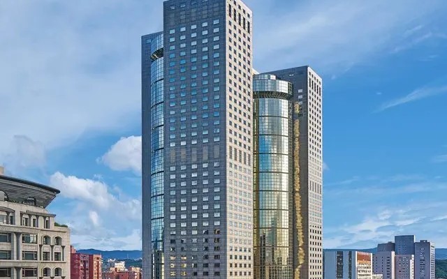 Shangri-La's Far Eastern Plaza Taipei