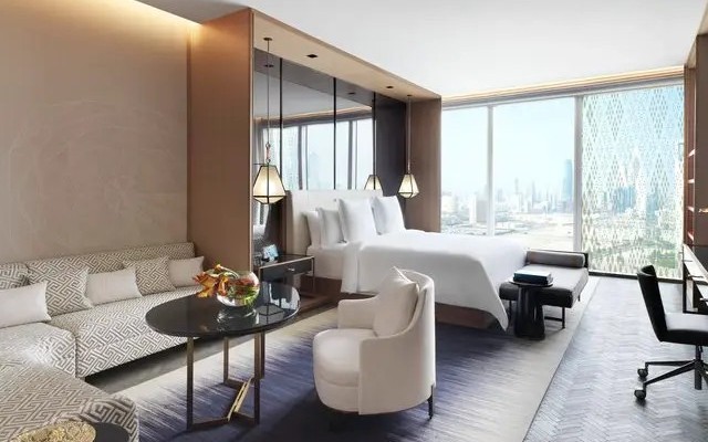 Four Seasons Kuwait at Burj Alshaya