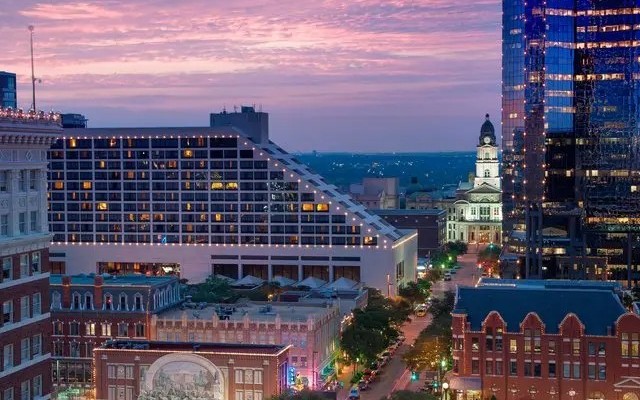 The Worthington Renaissance Fort Worth