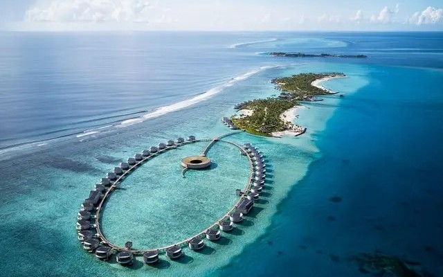 The Ritz-Carlton Maldives Fari Islands