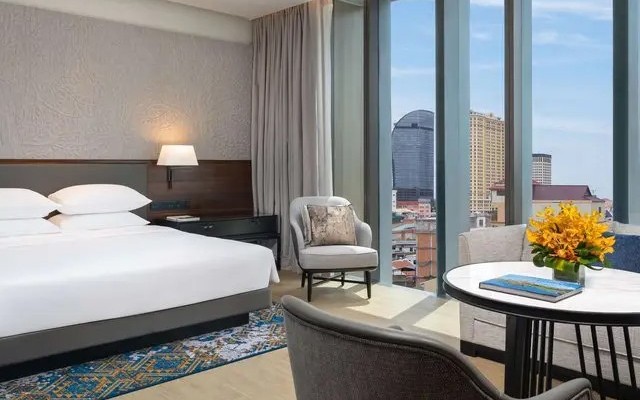 Hyatt Regency Phnom Penh