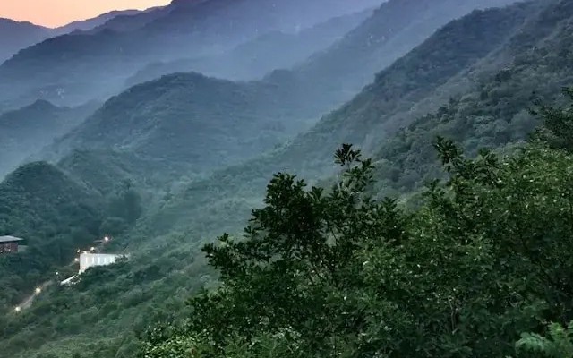 Commune by The Great Wall