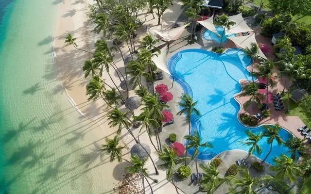 Shangri-La's Fijian Resort Yanuca Island