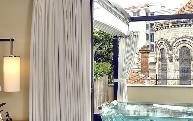 Five Seas Hotel Cannes