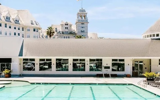 Claremont Club Hotel