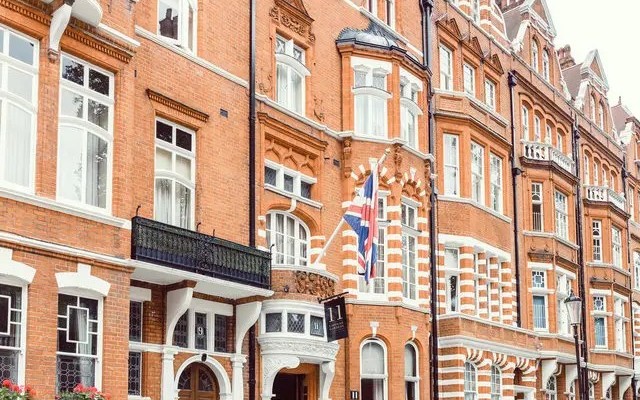 11 Cadogan Gardens London