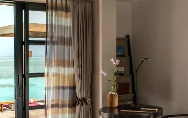 Four Seasons Resort Maldives at Kuda Huraa