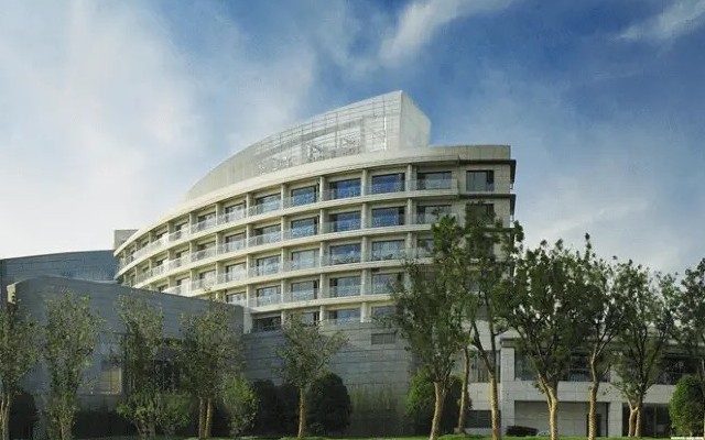 Fairmont Yangcheng Lake