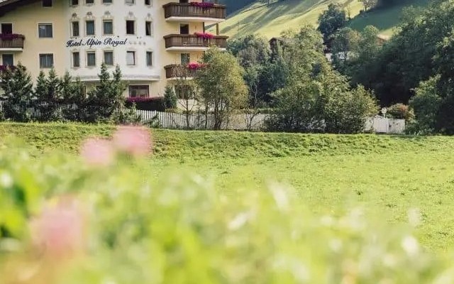 Alpin Royal Wellness Refugium