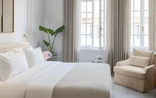 The Dolli at Acropolis Athens