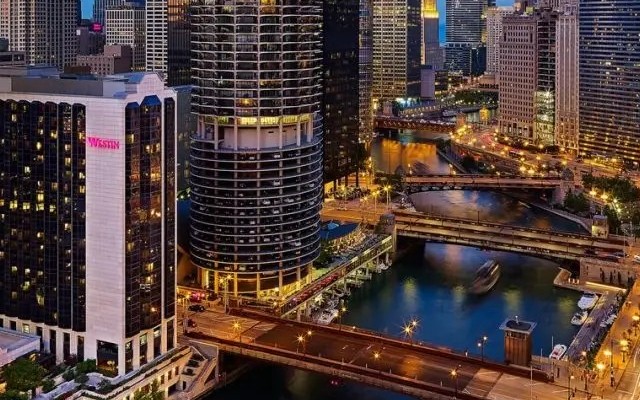 The Westin Chicago River North