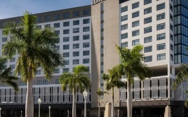 Luminary Hotel & Co. Fort Myers
