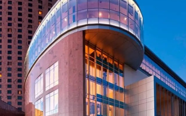 Renaissance Dallas Hotel