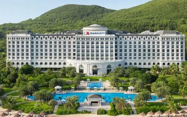 Nha Trang Marriott Resort Hon Tre Island