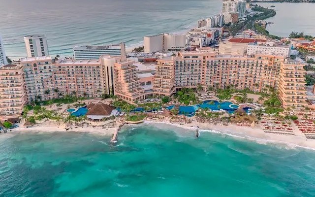 Grand Fiesta Americana Coral Beach Cancun Resort