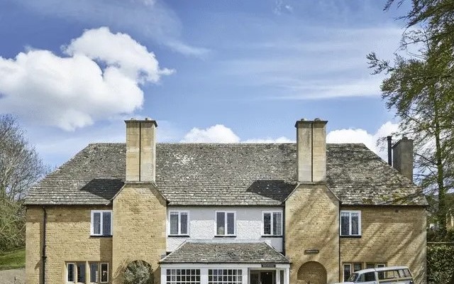 The Fish Hotel Broadway