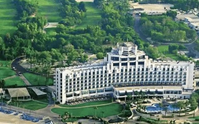 JA Beach Hotel Dubai