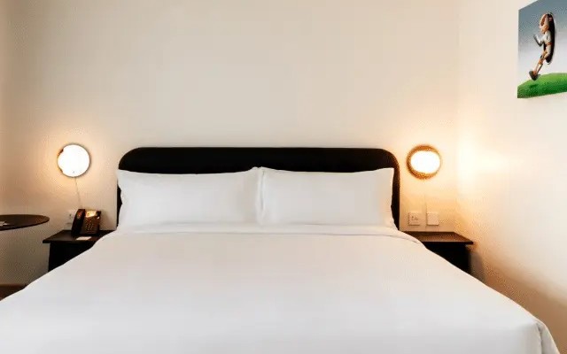 The StandardX Bangkok Phra Arthit