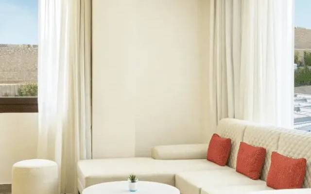 Hyatt Centric Cairo West