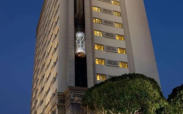 Huntley Santa Monica Beach