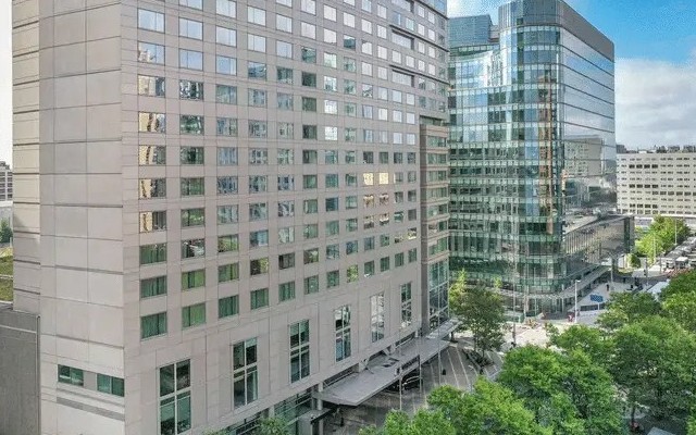 Renaissance Boston Seaport District