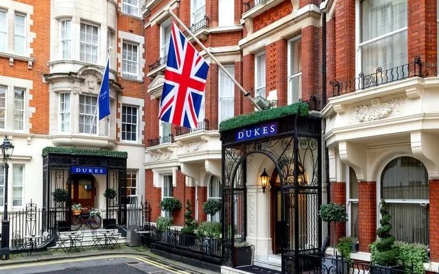 Dukes London